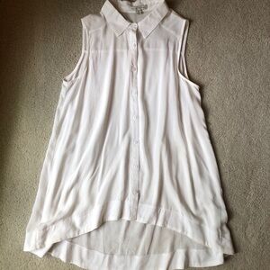 ⭐️⭐️Haute Monde small white blouse